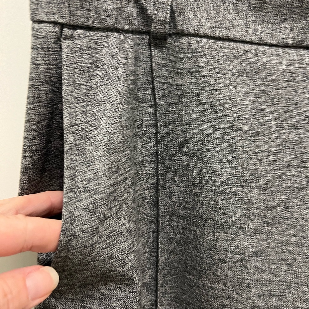 NWOT Banana Republic Wide Leg mid rise Gray Trousers size 4 - Picture 4 of 10